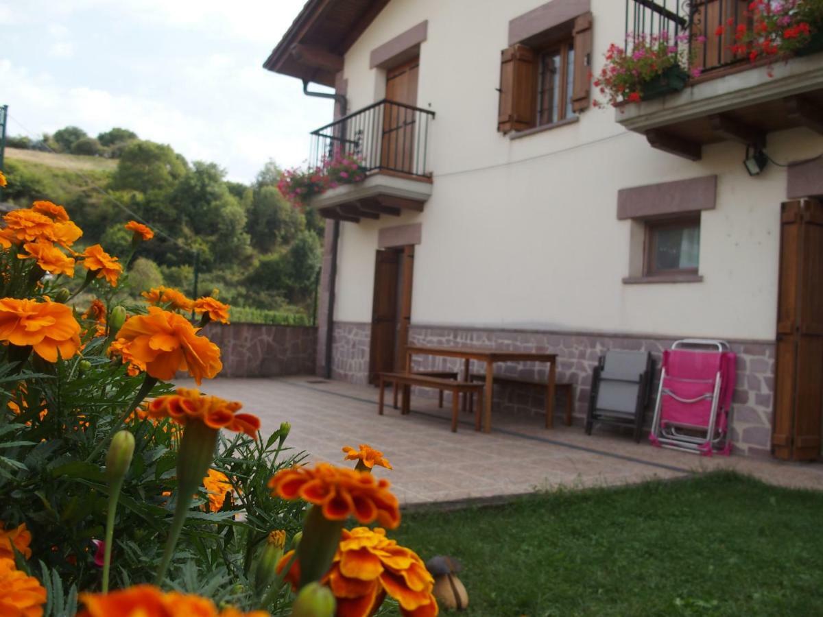 Casa Rural Txolinenea Guest House Lantz Luaran gambar