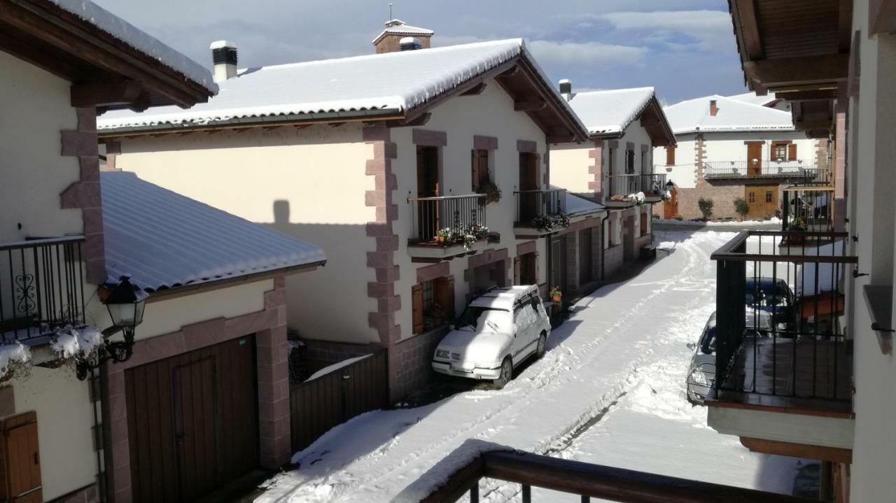 Casa Rural Txolinenea Guest House Lantz Luaran gambar